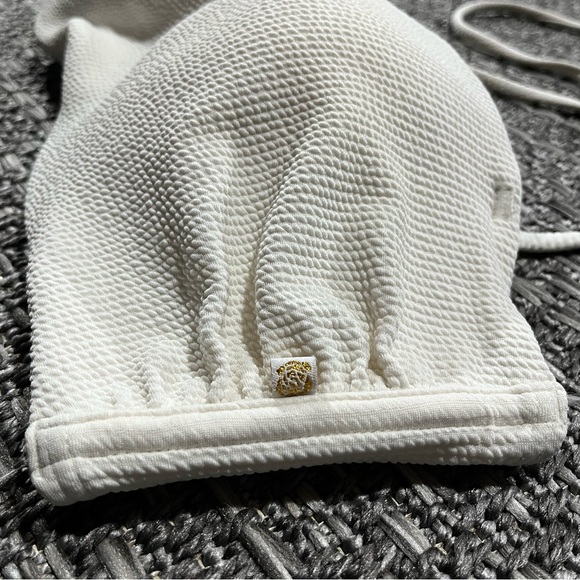 La Vie En Rose | Underwire Bikini Top - Picture 2 of 14